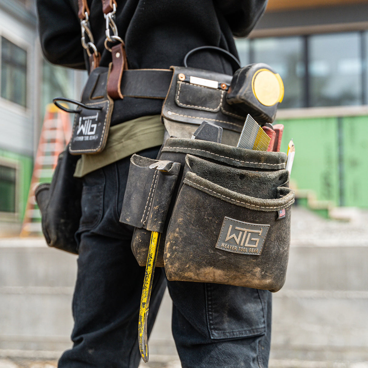 Leather Classic Framer Tool Belt, In use